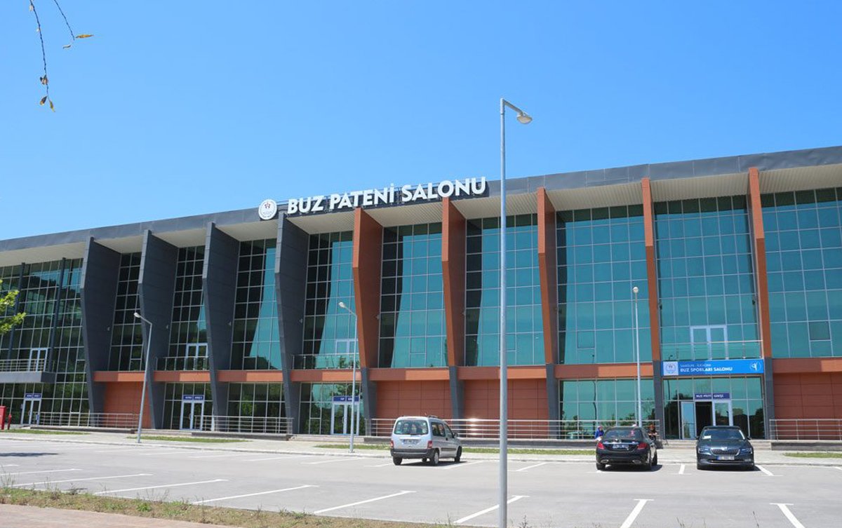 Buz Pateni Salonu